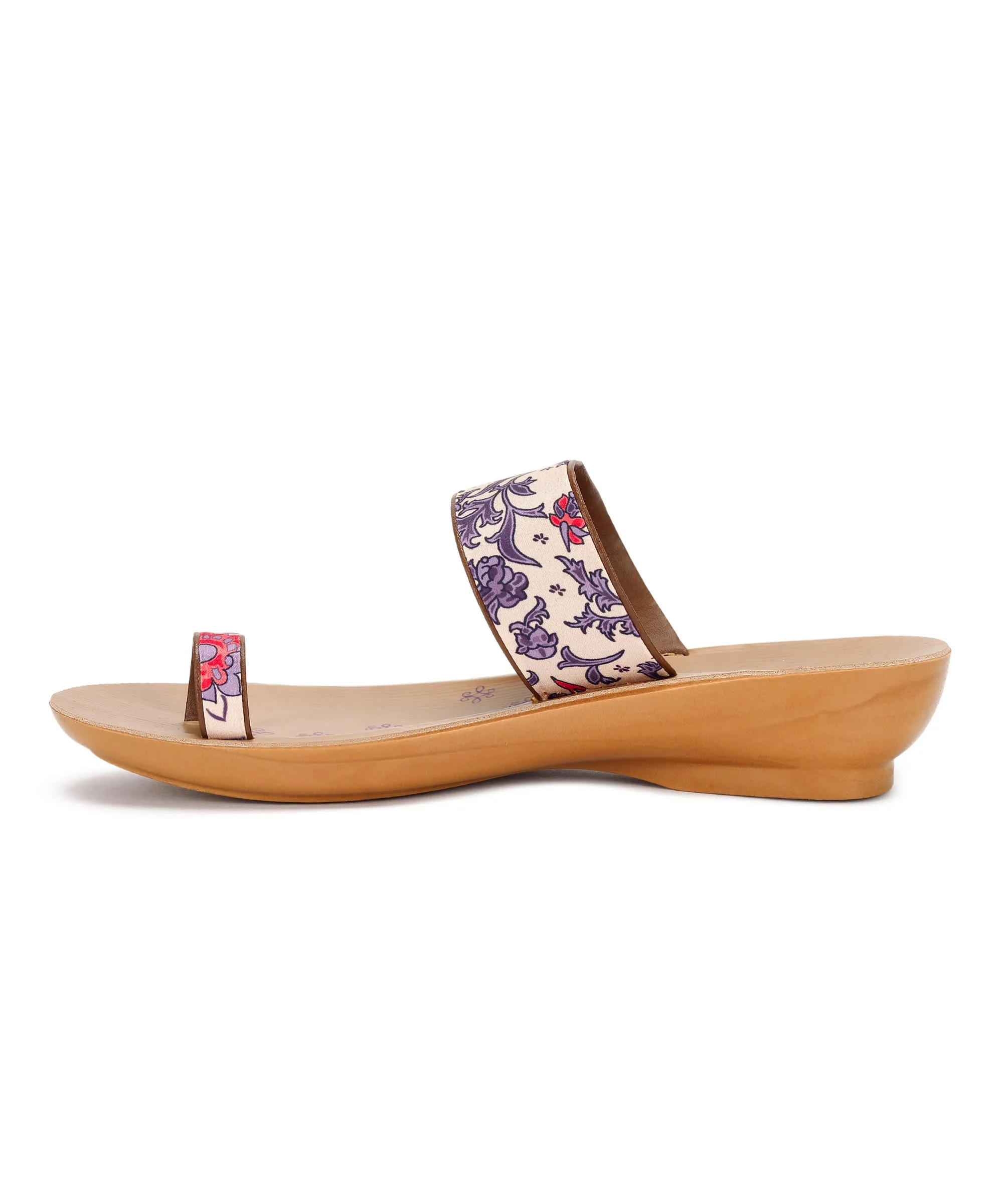 Paragon PUK7009L Women Sandals | Casual & Formal Sandals | Stylish, Comfortable & Durable | For Daily & Occasion Wear Soleil Sandals