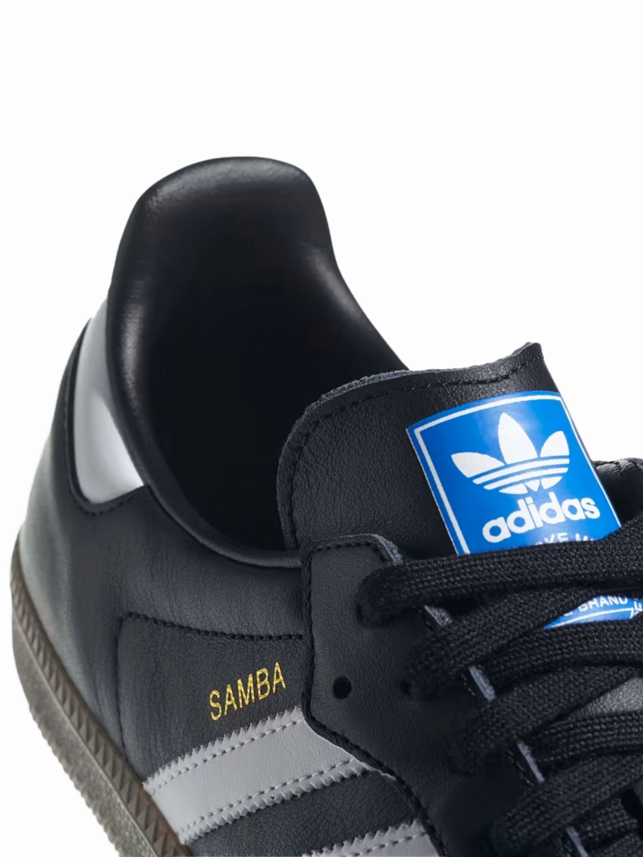 Adidas | Mens Samba OG Trainers 9.5 Soccer Cleats