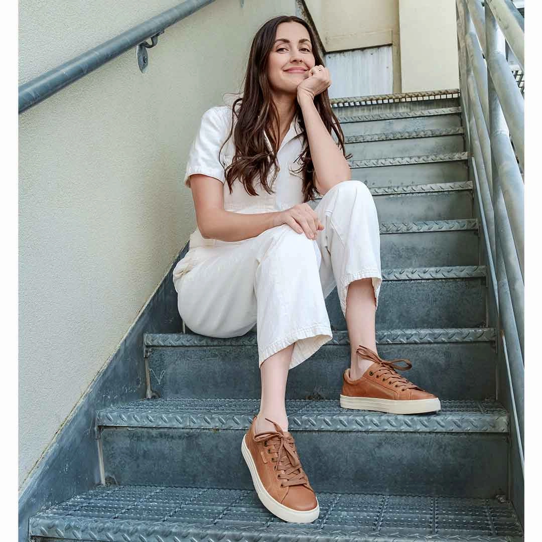 Women's Taos, Plim Soul Lux Sneaker Sk8 Hi Waterproof Shoe