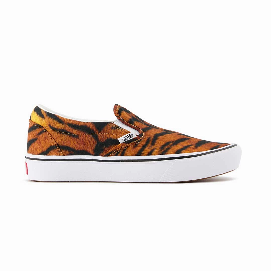 Vans - Unisex ComfyCush Slip-On Shoes (3WMD8WP) 