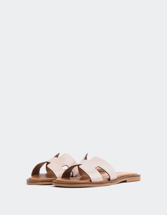 Valmy Nude Patent 13 Size Sandals