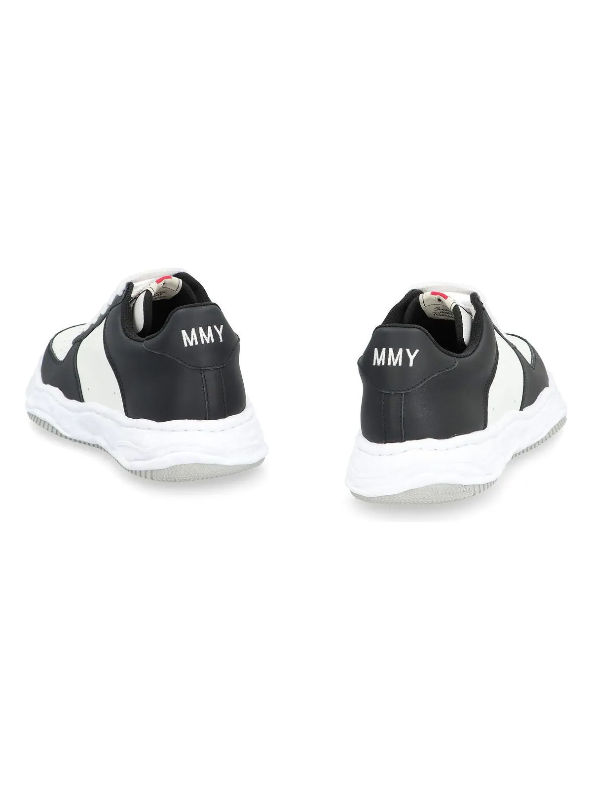Wayne Low Top Sneakers