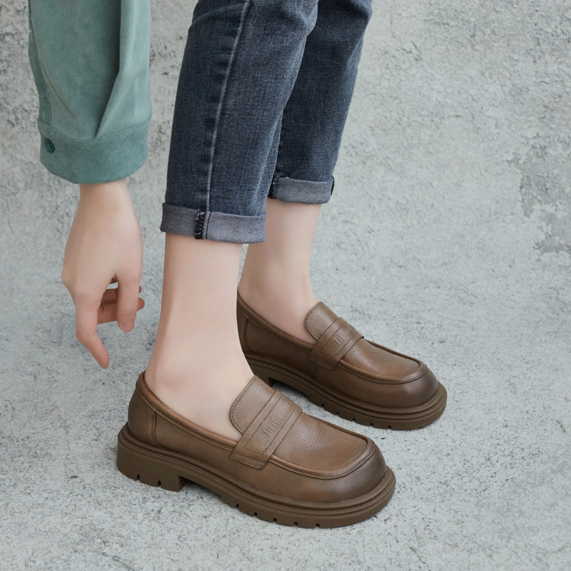 Women Retro Leather Lug Sole Loafers Metallic Silver Loafers