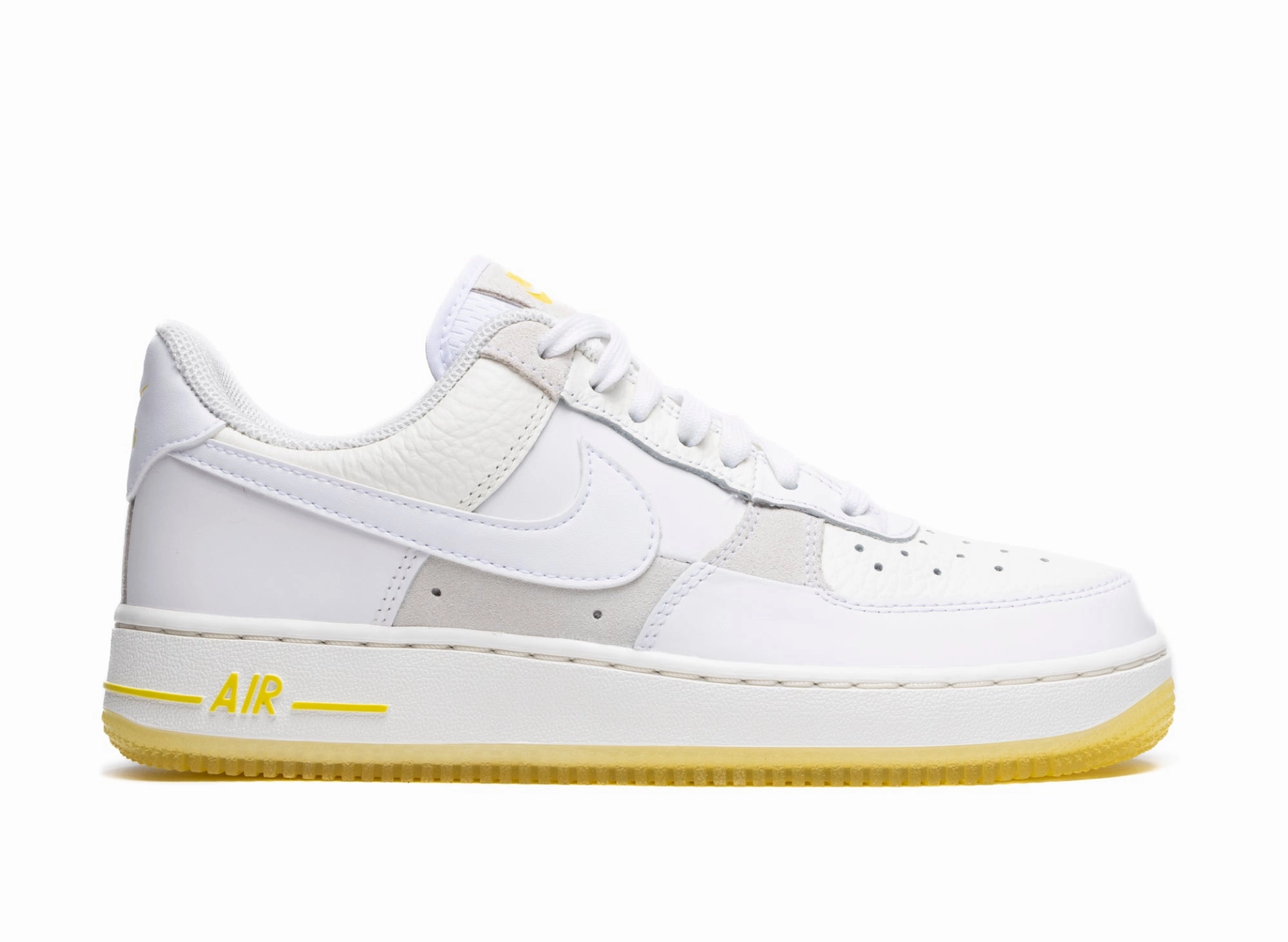 Women's Nike Air Force 1 '07 Nike Sb Skating Shoes
