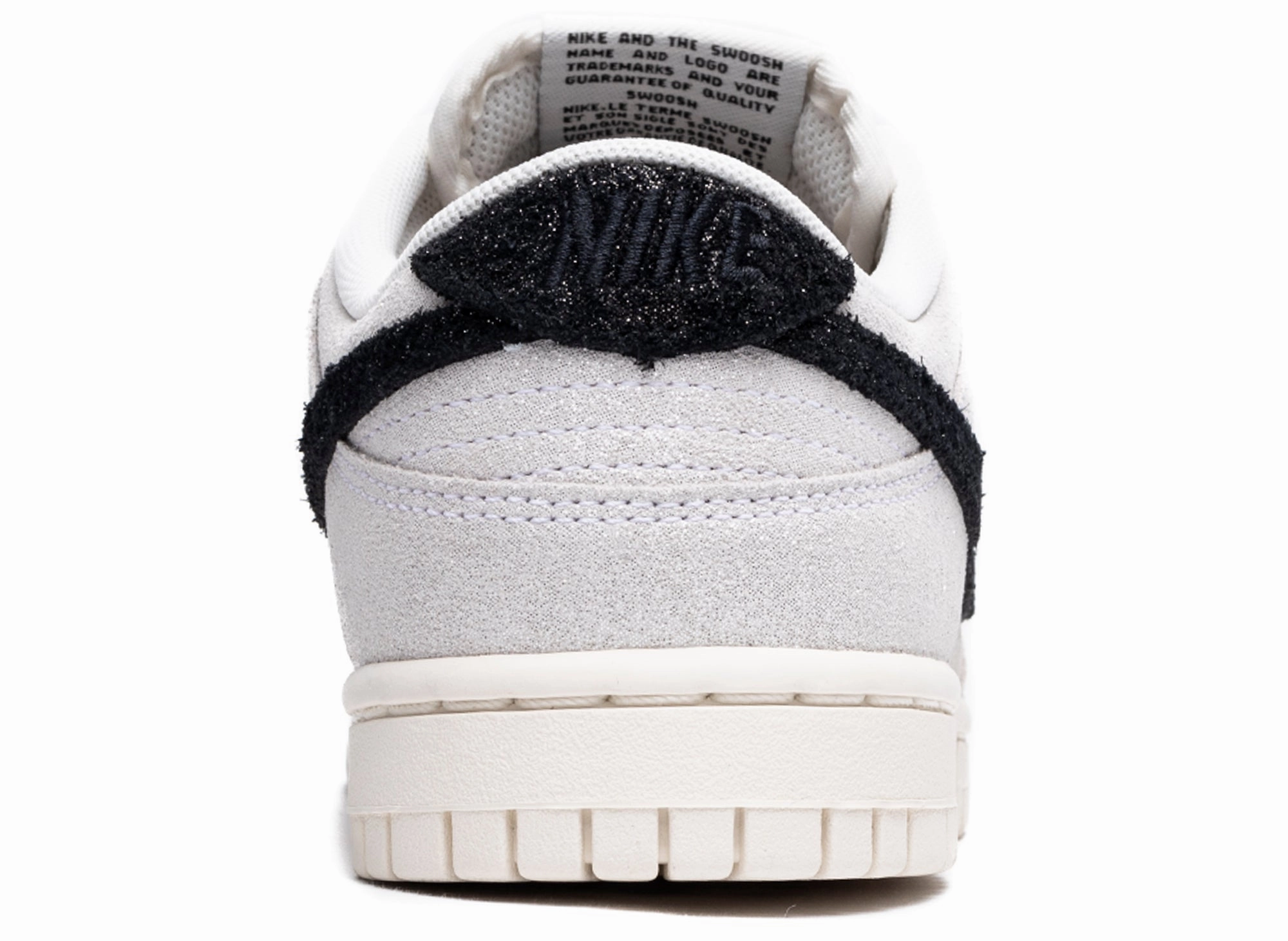 Nike Outlet Basketball Shoes Women's Nike Dunk Low SE