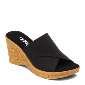 Best Travel Shoes Waterproof Women's Onex, Christina Sandal