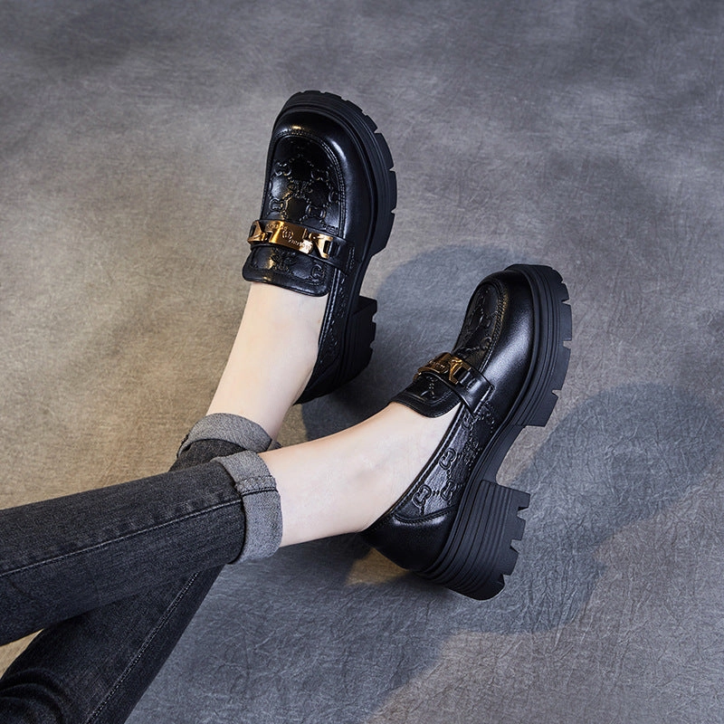 Women Retro Embossed Leather Thick Soled Loafers Loafers As Dress Shoes