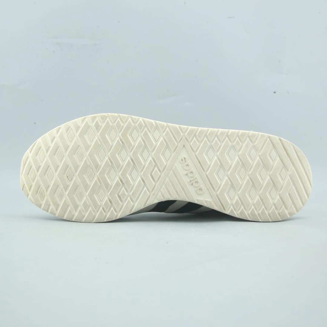 Run On Clouds Shoes ADIDAS NEO RUN 60S