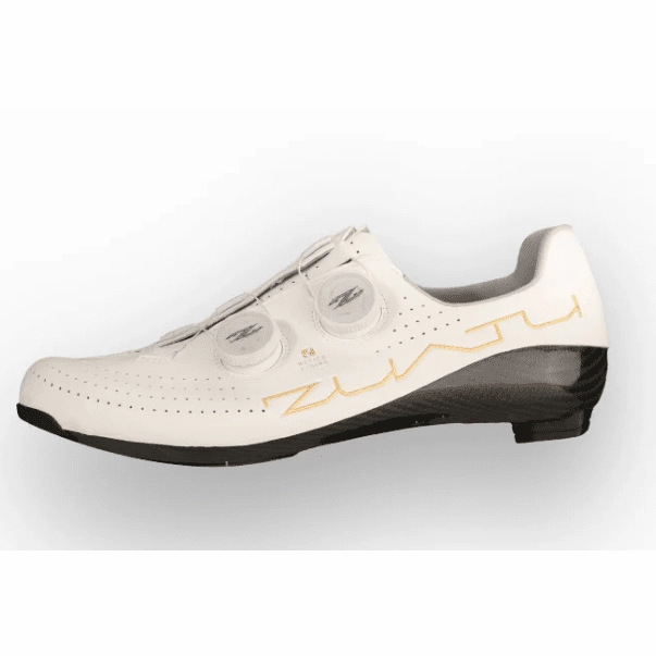 Muddyfox Tour Low Cycling ZUATU Z001 Cycling Shoes for top athletes specializing in carbon fiber technology